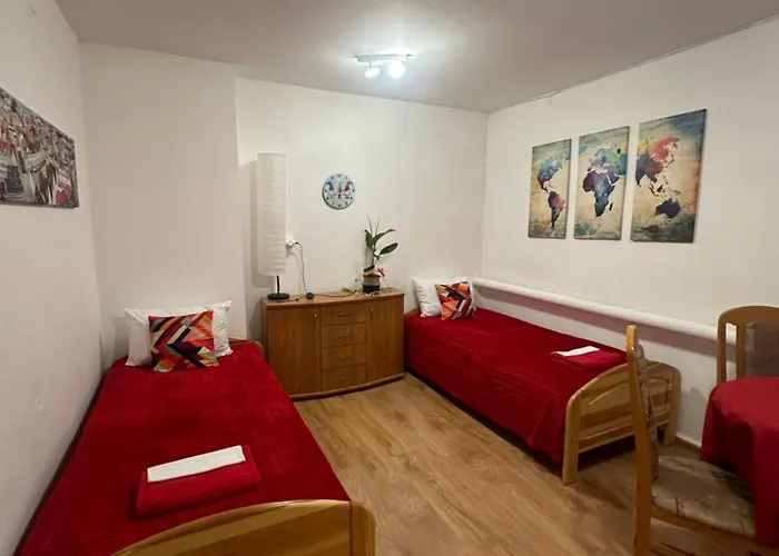 Travel House 3* فروتسواف