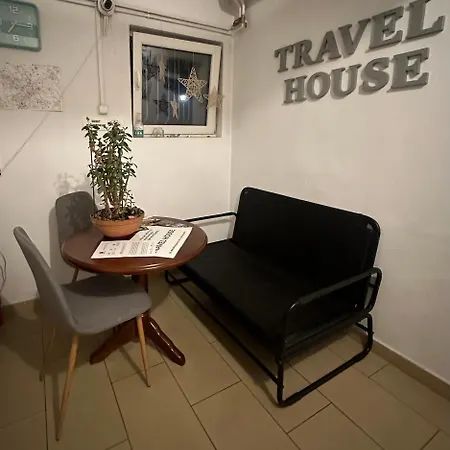 Travel House 3* Вроцлав