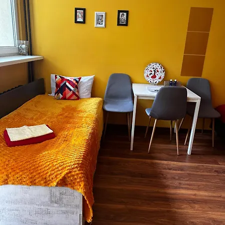 Travel House Гостьовий будинок 3*