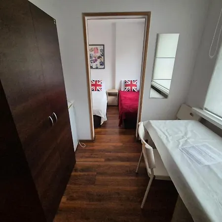 Pensjonat Travel House 3*